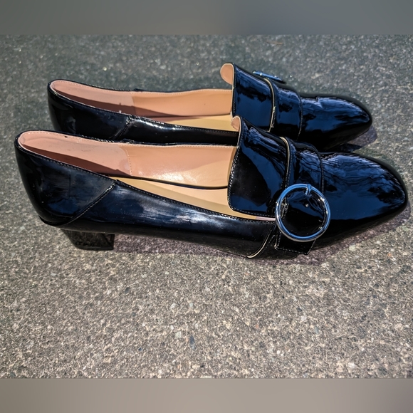 Modencoco Chunky heel patent leather shoes (NWOT) - Picture 1 of 10